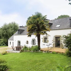  Bed & Breakfast Domaine Des Fougeres France