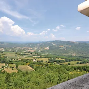 Stunning In With House A Mountain View Viens